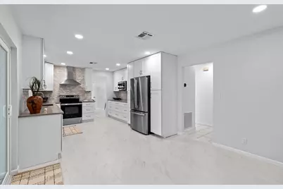 324 Sandpiper Avenue, Royal Palm Beach, FL 33411 - Photo 13