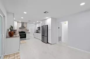 324 Sandpiper Ave, Royal Palm Beach, FL 33411 - Photo 13