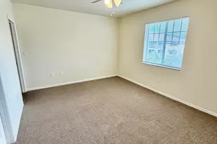 6510 Emerald Dunes Dr, West Palm Beach, FL 33411 - Photo 7