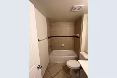 6510 Emerald Dunes Drive #304, West Palm Beach, FL 33411 - Photo 7