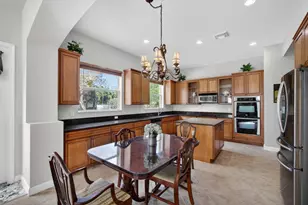 659 Cresta Cir, West Palm Beach, FL 33413 - Photo 17