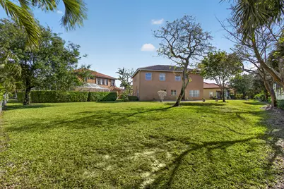 659 Cresta Circle, West Palm Beach, FL 33413 - Photo 51