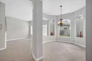 659 Cresta Cir, West Palm Beach, FL 33413 - Photo 13