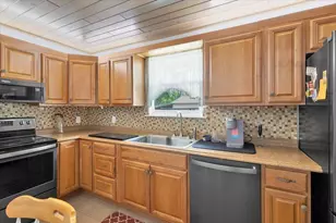 7202 Kenwood Rd, Fort Pierce, FL 34951 - Photo 9