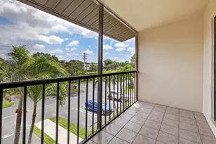 624 Sea Pine Way, Greenacres, FL 33415 - Photo 33