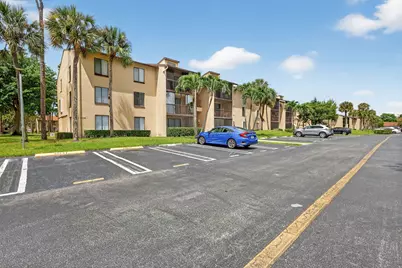 624 Sea Pine Way #B3, Greenacres, FL 33415 - Photo 3