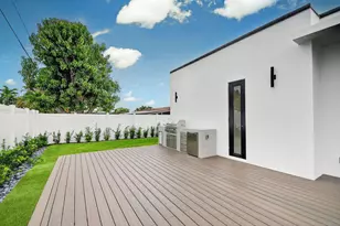 504 Flotilla Rd, North Palm Beach, FL 33408 - Photo 11