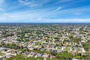 3631 SW Kromrey St, Port Saint Lucie, FL 34953 - Photo 5