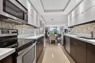 3503 Oaks Way, Pompano Beach, FL 33069 - Photo 9