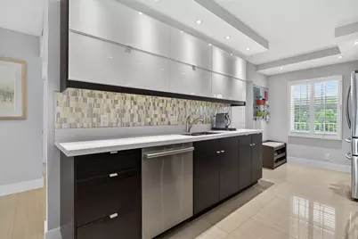 3503 Oaks Way #506, Pompano Beach, FL 33069 - Photo 5