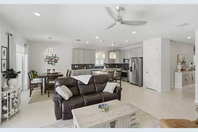 10460 SW Captiva Drive, Port Saint Lucie, FL 34953 - Photo 17