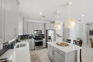 10460 SW Captiva Dr, Port Saint Lucie, FL 34953 - Photo 25