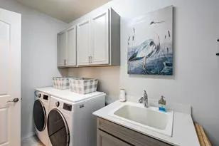 10460 SW Captiva Dr, Port Saint Lucie, FL 34953 - Photo 43