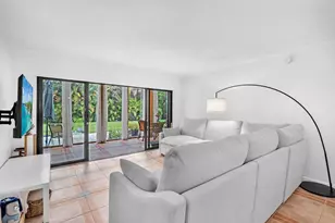 1823 Presidential Way, West Palm Beach, FL 33401 - Photo 15