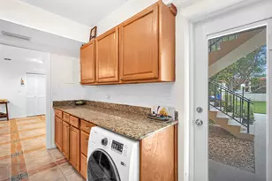 1823 Presidential Way, West Palm Beach, FL 33401 - Photo 23