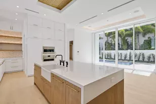 330 Grove Pl, Delray Beach, FL 33444 - Photo 11