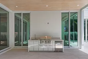 330 Grove Pl, Delray Beach, FL 33444 - Photo 25