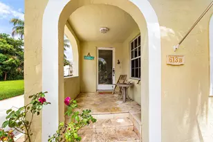 613 N 5th St, Lantana, FL 33462 - Photo 9