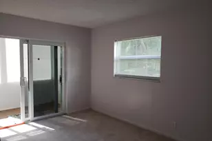 874 Flanders S, Delray Beach, FL 33484 - Photo 5