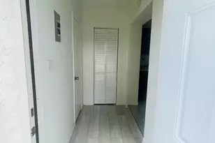 11361 NW 32nd Pl, Sunrise, FL 33323 - Photo 3