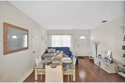 2552 Wiley Street, Hollywood, FL 33020 - Photo 9