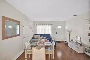 2552 Wiley St, Hollywood, FL 33020 - Photo 9