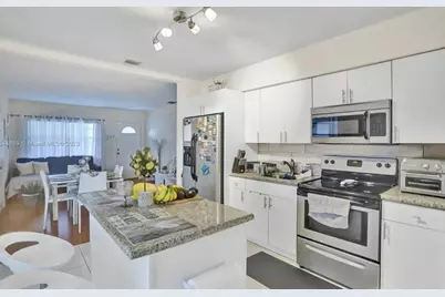 2552 Wiley Street, Hollywood, FL 33020 - Photo 5