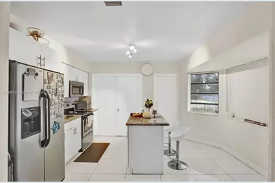 2552 Wiley Street, Hollywood, FL 33020 - Photo 3