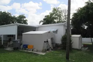 4261 Mdw Vw Dr, Boynton Beach, FL 33436 - Photo 9