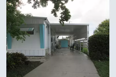 4261 Meadow View Drive, Boynton Beach, FL 33436 - Photo 3