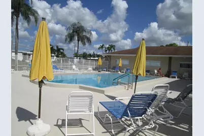 4261 Meadow View Drive, Boynton Beach, FL 33436 - Photo 35