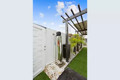 1895 Violet Avenue, West Palm Beach, FL 33415 - Photo 57