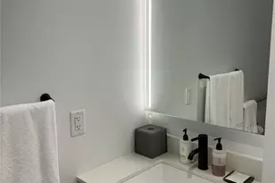 398 NE 5th St, Miami, FL 33132 - Photo 7
