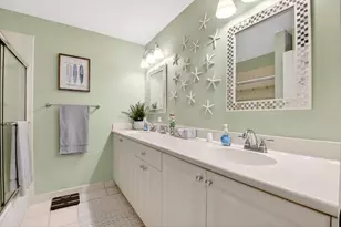 106 Las Brisas Cir, Hypoluxo, FL 33462 - Photo 31