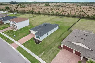 13145 NW Copper Creek Dr, Port Saint Lucie, FL 34987 - Photo 43