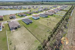 13145 NW Copper Creek Dr, Port Saint Lucie, FL 34987 - Photo 37