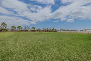 13145 NW Copper Creek Dr, Port Saint Lucie, FL 34987 - Photo 33