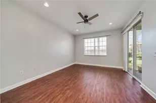 8277 NW 127th Ln, Parkland, FL 33076 - Photo 11