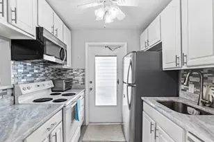 100 Doolen Ct, North Palm Beach, FL 33408 - Photo 21