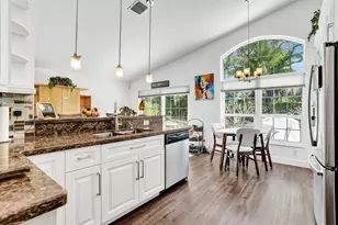 6842 Dogwood Ln, Margate, FL 33063 - Photo 15