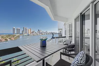 3600 Mystic Pointe Drive #1916, Aventura, FL 33180 - Photo 19