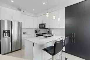 3600 Mystic Pointe Dr, Aventura, FL 33180 - Photo 25