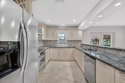 2213 NE 16th Street, Fort Lauderdale, FL 33304 - Photo 15