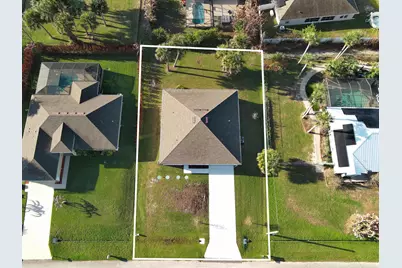 450 Kendall Avenue, Sebastian, FL 32958 - Photo 3