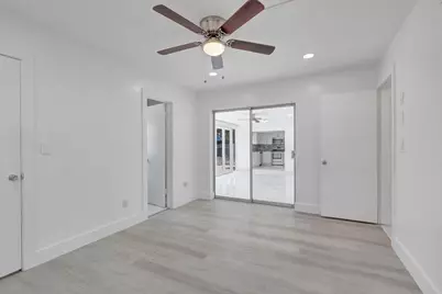 334 SW 13th Avenue, Boynton Beach, FL 33435 - Photo 29