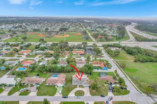 334 SW 13th Ave, Boynton Beach, FL 33435 - Photo 1