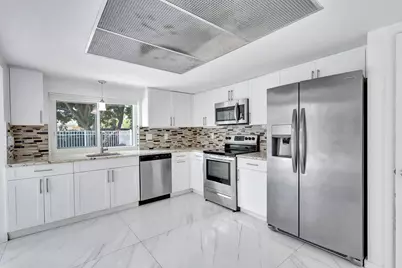 334 SW 13th Avenue, Boynton Beach, FL 33435 - Photo 15