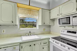 5 Markham A, Deerfield Beach, FL 33442 - Photo 9