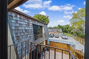 149 Lake Arbor Dr, Palm Springs, FL 33461 - Photo 27