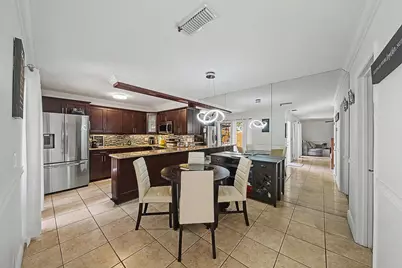149 Lake Arbor Drive, Palm Springs, FL 33461 - Photo 7